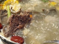 -名门潮牛·鲜牛肉海鲜火锅.烧烤自助餐厅(诚丰广场店)