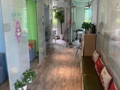 -新世界教育iVEE·英语日语西语(金桥校区)