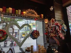-大头虾越式风味餐厅(光明广场店)