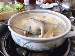 土伏苓鸽汤-星威鸽餐厅