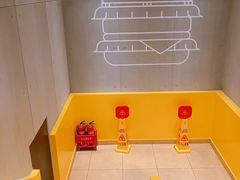 -麦当劳(安立路店)