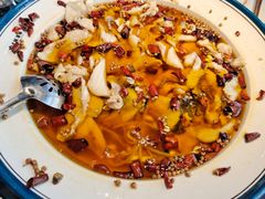 -渝乡辣婆婆·川菜 水煮鱼(中山西路店)
