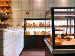 面包甜点陈列柜-81bakery(关山路店)