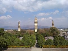 -三塔倒影公园