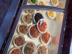 -金杨拉面王小吃面馆·牛三宝面·红烧牛肉粉