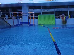 -龙格亲子游泳·水育早教中心(华亿大润发店)