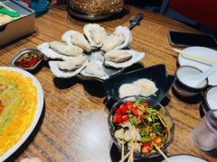 -蚝堡海鲜·威海菜·海肠捞饭·烧烤·亚洲吃蚝公司(幸福门店)