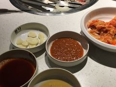 满心尝五花肉-本家韩国烤肉(青岛万象城店)