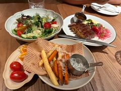 -芭莉与彩虹西餐厅(成都合生汇店)