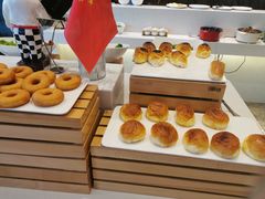 -长沙晚报大道亚朵酒店