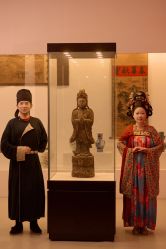 点击看大图 -美云庭古装·格格服汉服·京城旅拍(北京店)