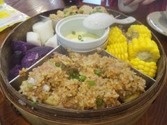 -黄桷树曹家私房菜(江与城店)