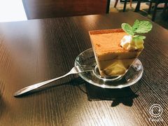 -初见咖啡(青大路店)