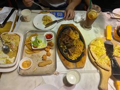 -菲滋意式餐厅(加州阳光二店)
