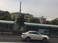 -全家便利店(沪青平公路四店)