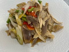 -汗腾格里·风味餐厅(新疆驻京办店)