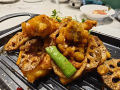 -荷塘秋月·本帮江浙菜(国权路店)