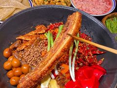 -四小区火锅·巷子里的重庆火锅(花照壁店)