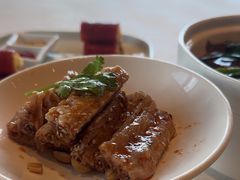 -景月阁空中食府(希尔顿酒店)
