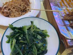 -霄汉牛三鲜湖北砂锅菜(万松园2店)