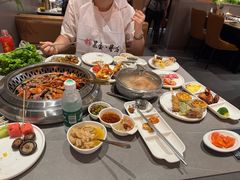 -黑金·寻焰自助百汇·烤肉·火锅(中街店)