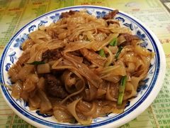 驰名干炒牛河-顺记冰室(宝华路店)