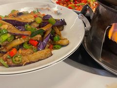 -芙蓉楼湘西土菜(北二环西路店)