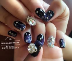 -睫乐园•睫公馆•美睫美甲沙龙