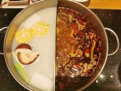 鸳鸯火锅-协成海鲜火锅(情侣路店)