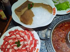 -晓宇重庆火锅(大唐不夜城店)