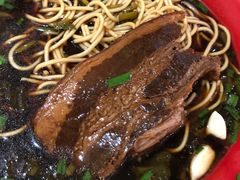 -小龙大肉面馆