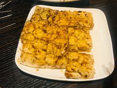 -郑贵初烧烤·烤凤爪的发明者(王家湾店)