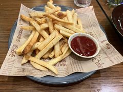 -MARU玛露音乐餐厅(大学路店)