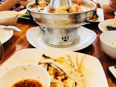 -两兄弟Song Pee Nong(2号店)