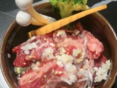 -山川小町·极番烧肉(新地假日广场店)