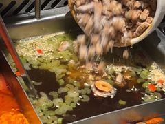 -海底捞火锅(长宁路龙之梦店)