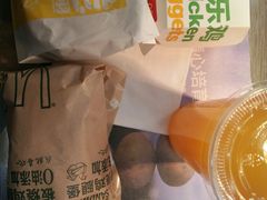 -麦当劳(长兴路万达店)