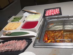 -海底捞火锅(宝龙广场夜宵主题店)