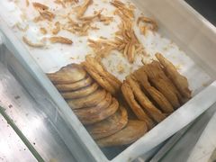 咸蝴蝶酥-上海哈尔滨食品厂(淮海中路店)