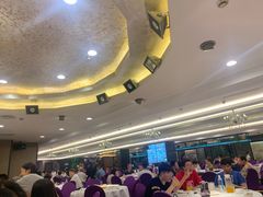 等位区-和记小菜(七宝店)