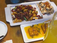 -隔壁老王·家常云南菜(花巷店)