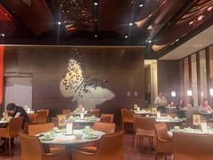 -蝴蝶里·粤菜·点心(滨江龙湖店)