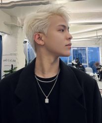 -川和潮人