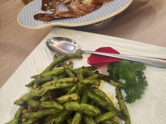-车之谷·汽车文化主题餐厅(汽开店)