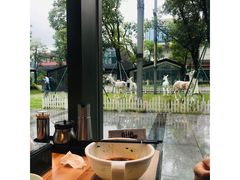 靠窗位-品回味清真西北楼(宁波首店)