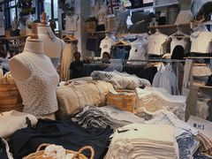 -Brandy Melville