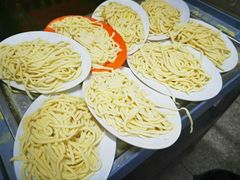 -日新铁锅焖面(坝上店)