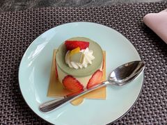 -星河吉酒店-BOND大堂吧·咖啡·简餐