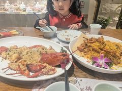 -黄泥岗·地道湖北菜(奥特莱斯店)