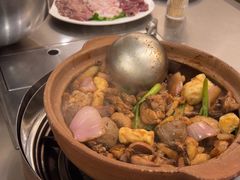 -胡须佬鸡煲四季火锅店(石厦西村直营店)